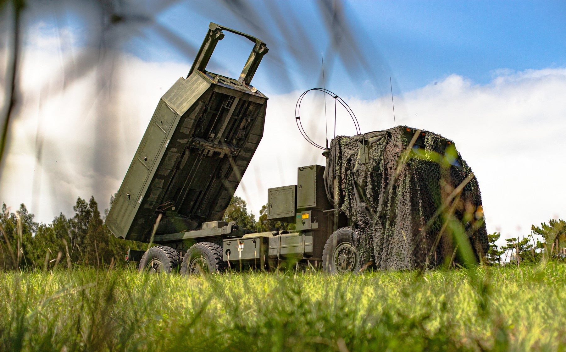 Ucrania pasa la prueba del HIMARS y quiere más armas de largo alcance - ministro de defensa Ucrania pasa la prueba del HIMARS y quiere más armas de largo alcance - ministro de defensa