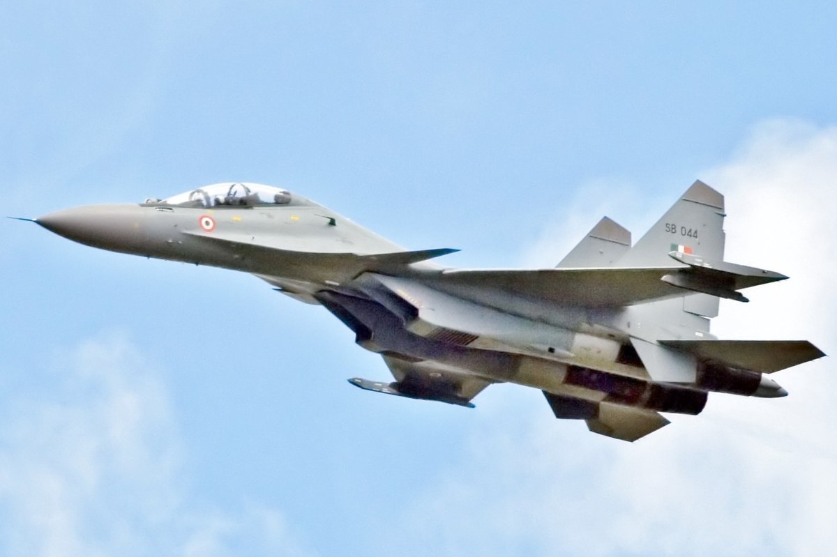Un general estadounidense vuela durante 30 minutos en un caza ruso Su-30 Un general estadounidense vuela durante 30 minutos en un caza ruso Su-30