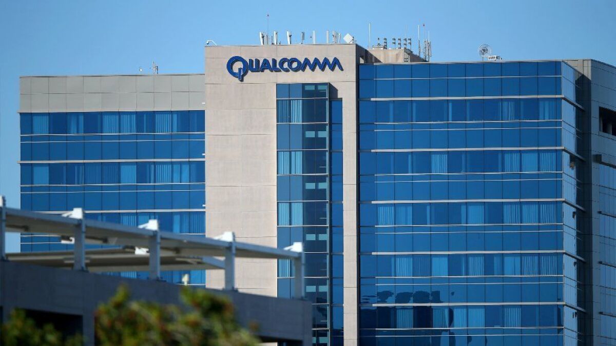 Las ventas de procesadores móviles de Qualcomm caen un 17% y los beneficios totales se reducen casi a la mitad