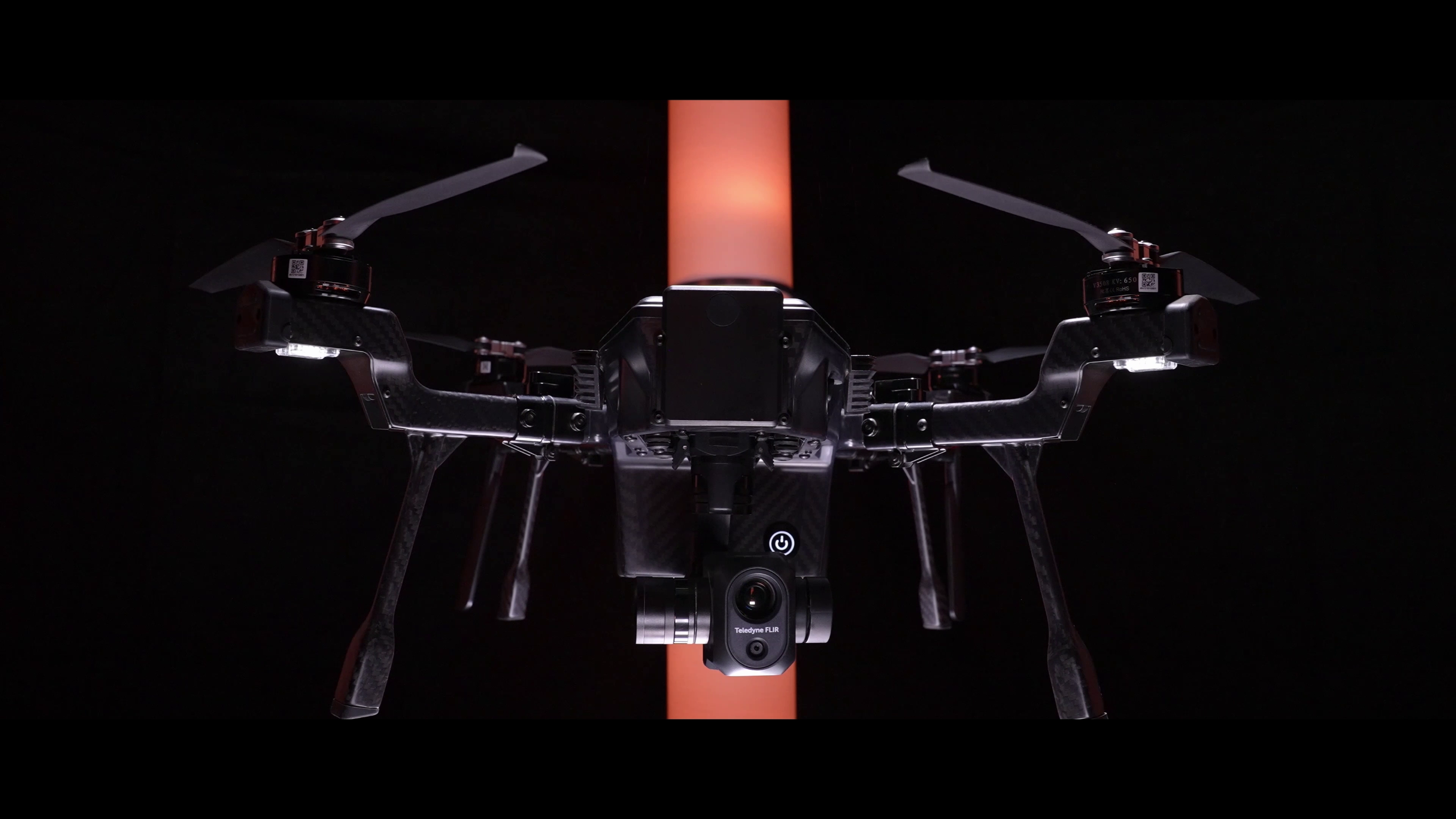 Teledyne presenta el dron SIRAS con zoom 128x y cámara térmica (640 x 512) por 10.000 dólares Teledyne presenta el dron SIRAS con zoom 128x y cámara térmica (640 x 512) por 10.000 dólares