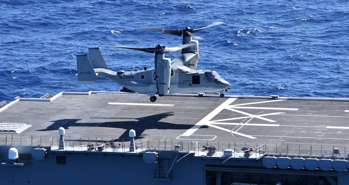 El convertible estadounidense V-22 Osprey aterrizó por primera vez en la historia en un portahelicópteros de la Fuerza de Autodefensa Marítima japonesa