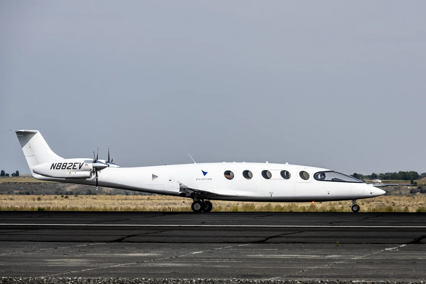 El primer avión eléctrico de corta distancia Alice despega por primera vez El primer avión eléctrico de corta distancia Alice despega por primera vez