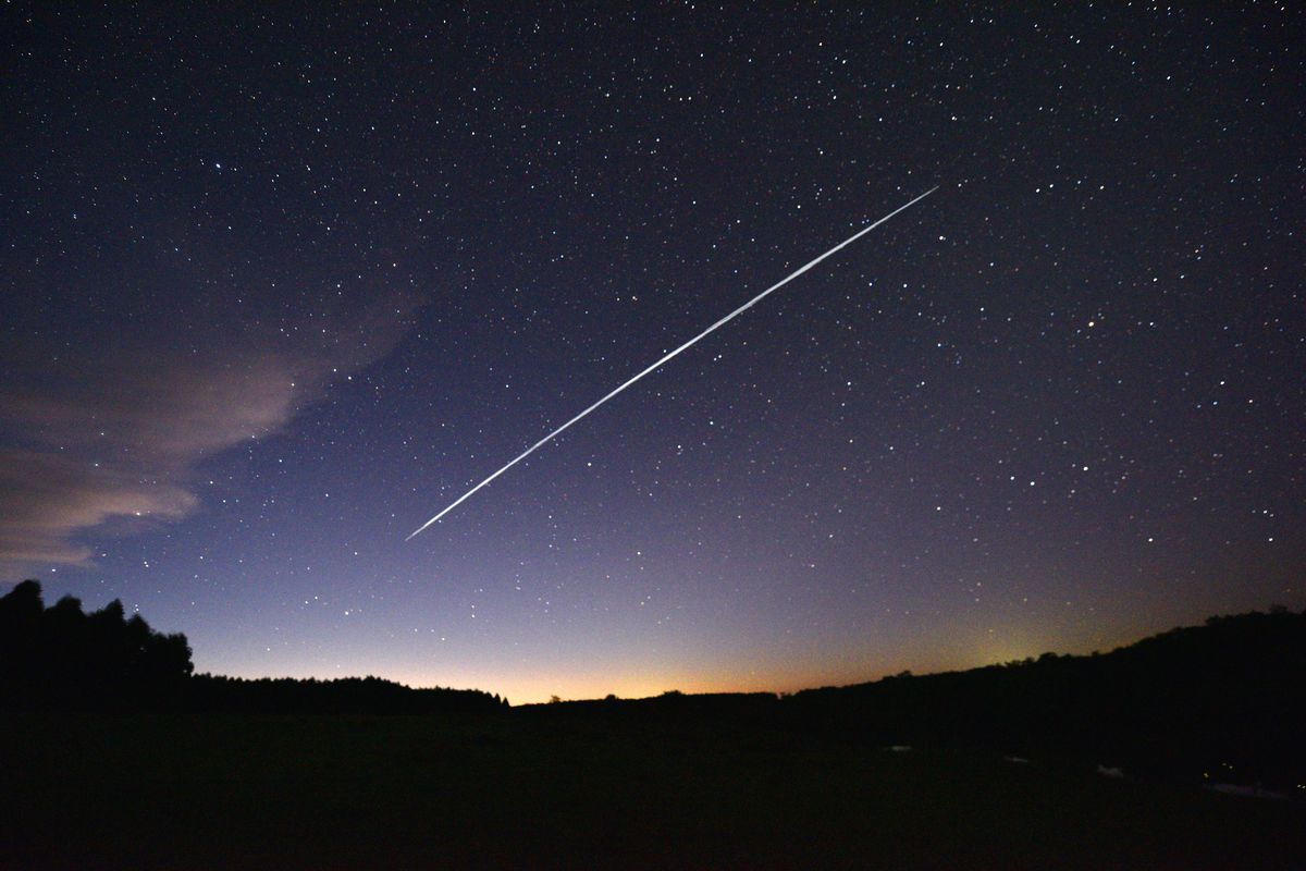 China trabaja en un programa para destruir satélites Starlink China trabaja en un programa para destruir satélites Starlink