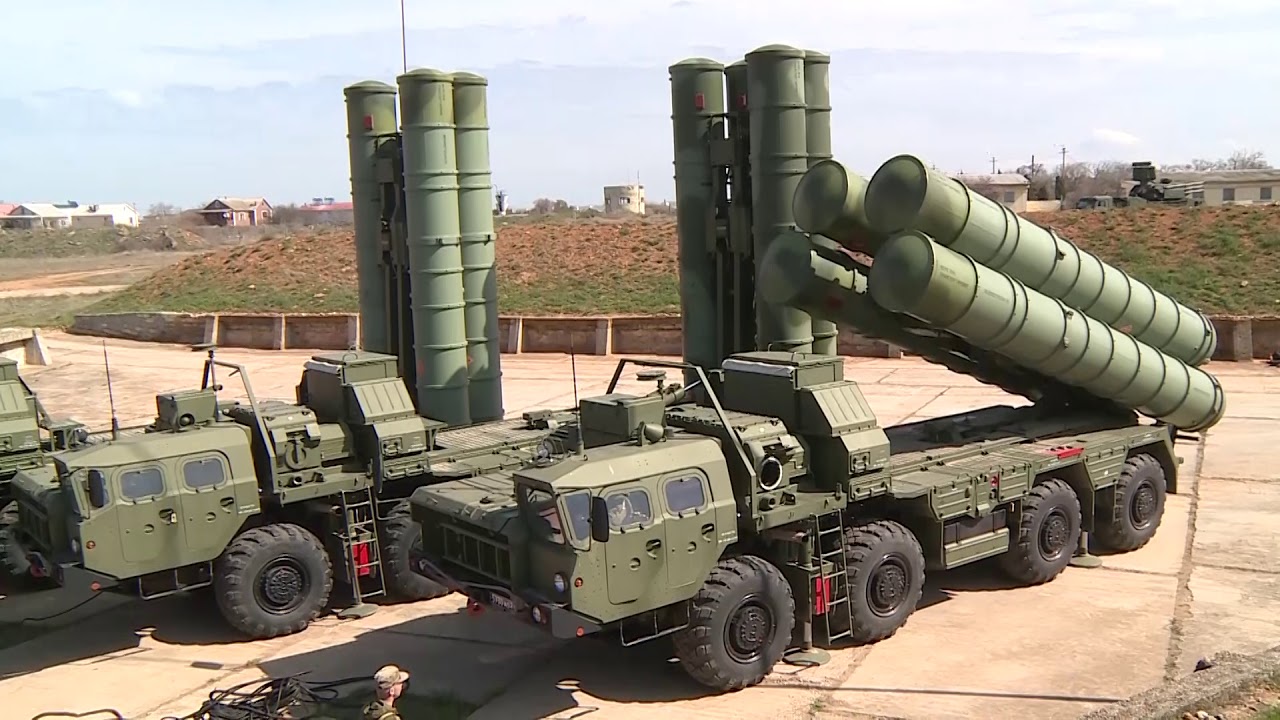 Rusia comienza a utilizar los nuevos SAM S-400 que cuestan más de 100.000.000 de dólares para apuntar a las ciudades ucranianas Rusia comienza a utilizar los nuevos SAM S-400 que cuestan más de 100.000.000 de dólares para apuntar a las ciudades ucranianas
