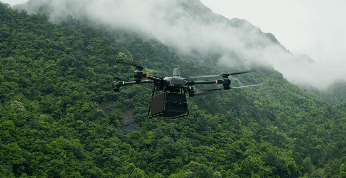 DJI anuncia el dron FlyCart con una carga útil máxima de 40 kg a un precio de 17.000 dólares