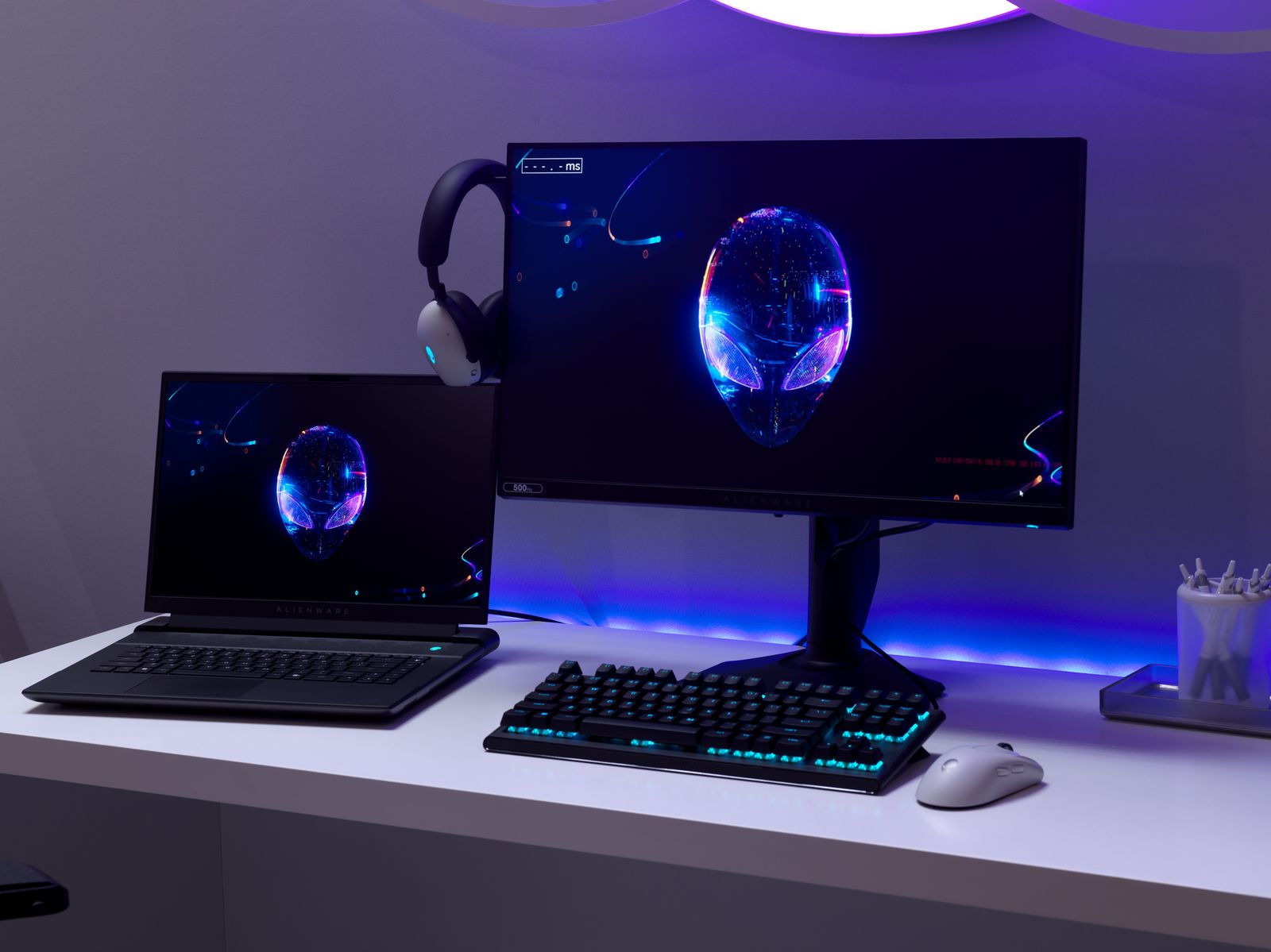 Dell presenta el monitor Alienware con una frecuencia de imagen de hasta 500 Hz Dell presenta el monitor Alienware con una frecuencia de imagen de hasta 500 Hz