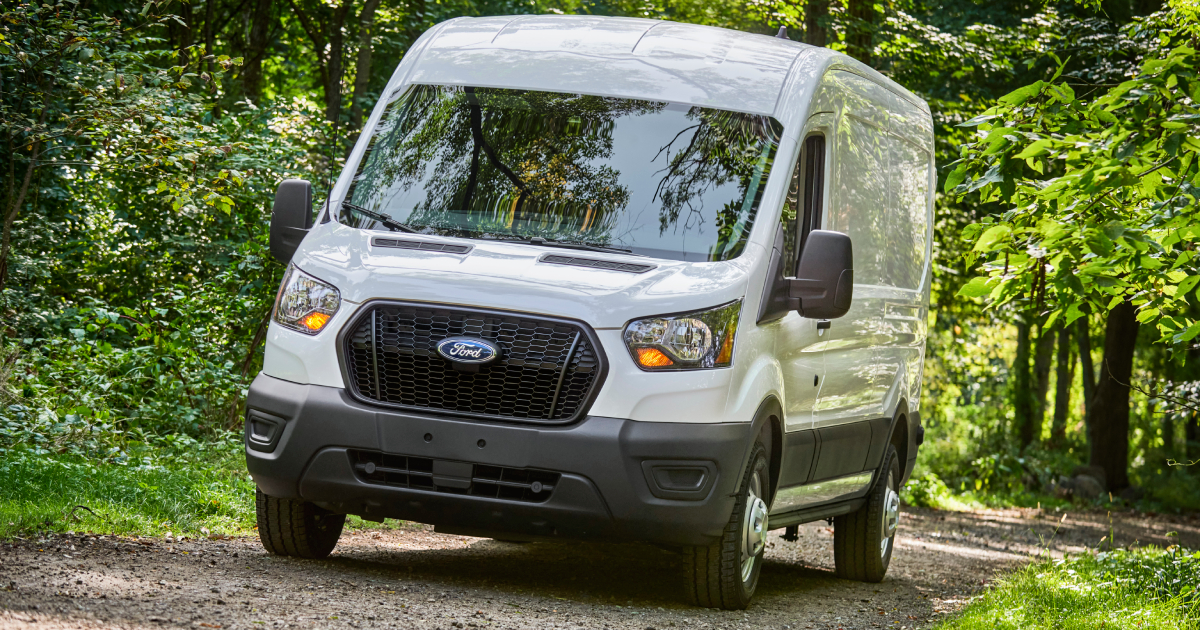 Explorando la evolución: una profunda inmersión en el Ford Transit