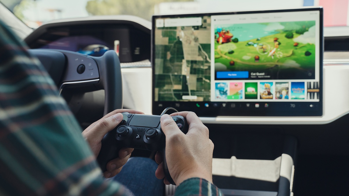 La revolución del juego de Tesla: la experiencia de conducción se vuelve aún más vívida Tesla lo lleva al siguiente nivel: ejecutando juegos en el sistema multimedia