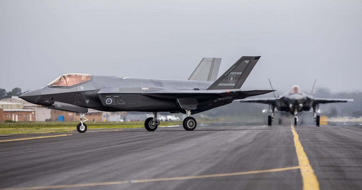 Corea del Sur pone en el aire cazas F-35A Lightning II tras detectar más de 180 aviones de combate de la RPDC Corea del Sur pone en el aire cazas F-35A Lightning II tras detectar más de 180 aviones de combate de la RPDC