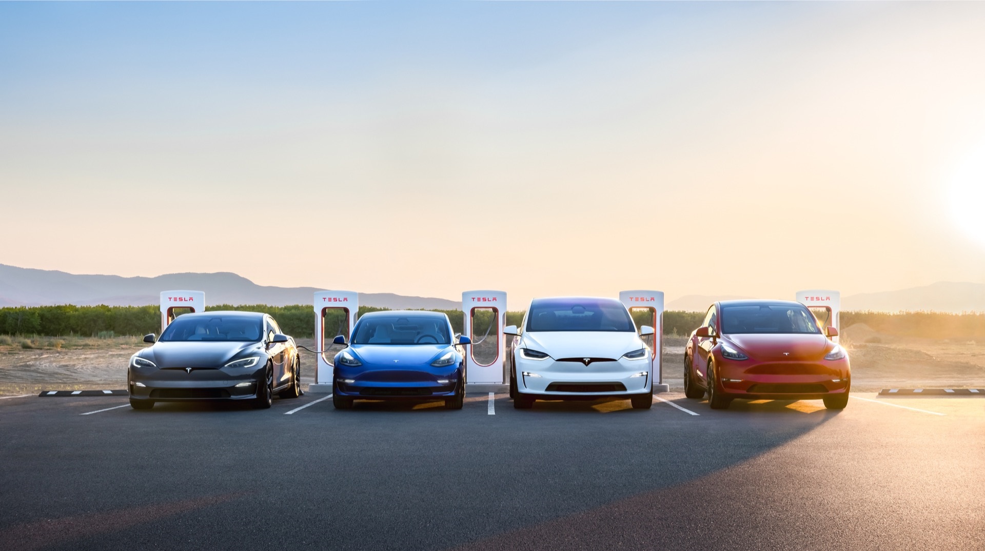 Tesla pierde el mercado estadounidense de coches eléctricos: la compañía de Musk ha reducido su cuota al 65%. Tesla pierde el mercado estadounidense de coches eléctricos: la compañía de Musk ha reducido su cuota al 65%.
