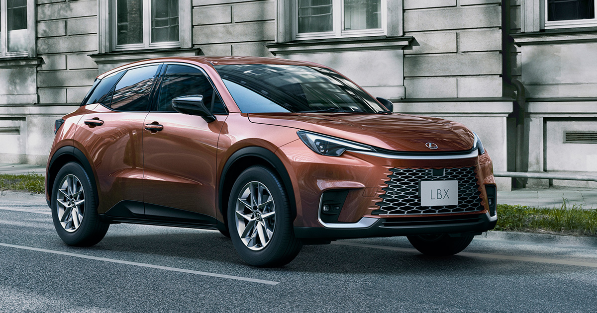 Primer vistazo al Lexus LBX: una nueva era en el diseño de un fabricante de renombre
