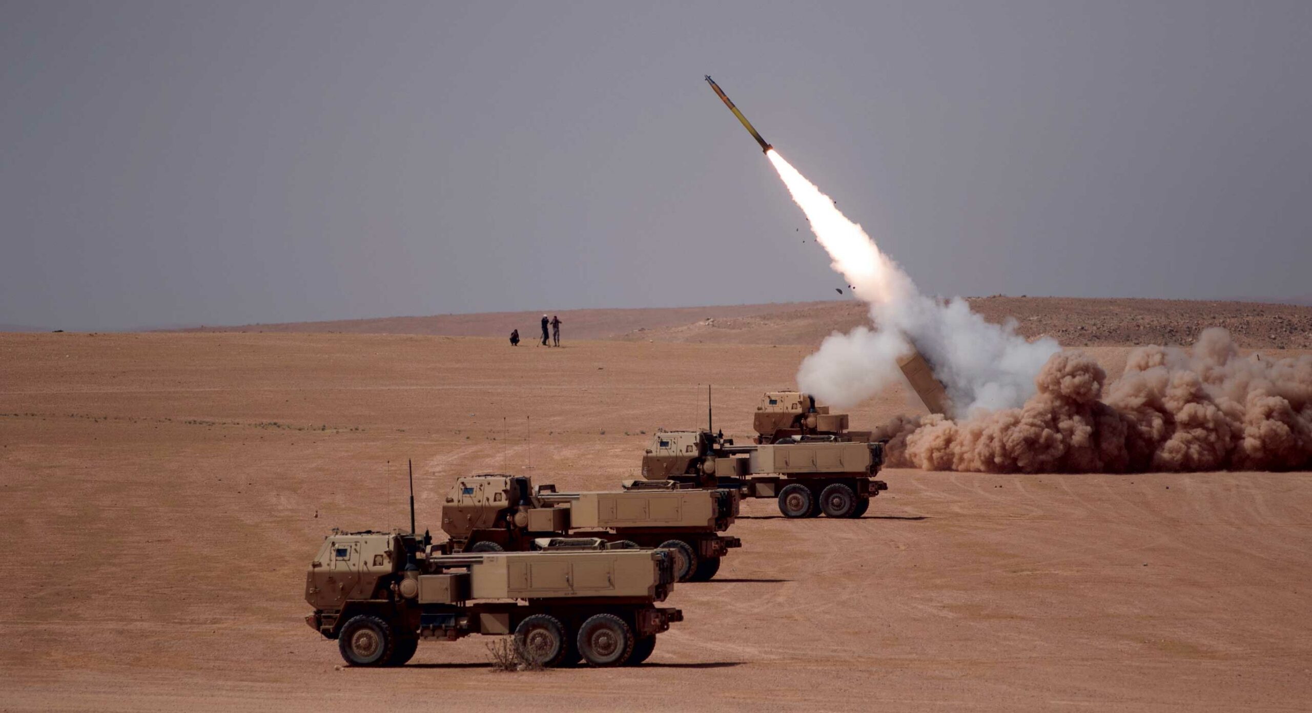 Ya es oficial: Estados Unidos transferirá otros cuatro lanzacohetes múltiples M142 HIMARS a Ucrania Ya es oficial: Estados Unidos transferirá otros cuatro lanzacohetes múltiples M142 HIMARS a Ucrania