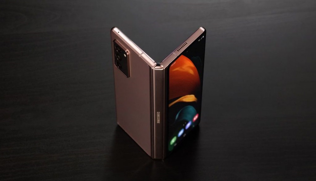 Samsung Galaxy Fold 2 sigue a Galaxy Fold 3 con la actualización de software de julio Samsung Galaxy Fold 2 sigue a Galaxy Fold 3 con la actualización de software de julio