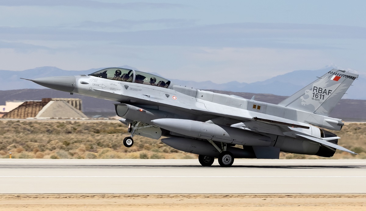 Lockheed Martin envía el primer caza mejorado del mundo F-16 Viper Block 70 a la base Edwards para las pruebas finales Lockheed Martin envía el primer caza mejorado del mundo F-16 Viper Block 70 a la base Edwards para las pruebas finales
