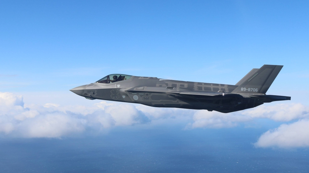 Los cazas japoneses de quinta generación F-35 Lightning II han completado un vuelo de 6.400 kilómetros y han llegado a Australia por primera vez. Los cazas japoneses de quinta generación F-35 Lightning II han completado un vuelo de 6.400 kilómetros y han llegado a Australia por primera vez.