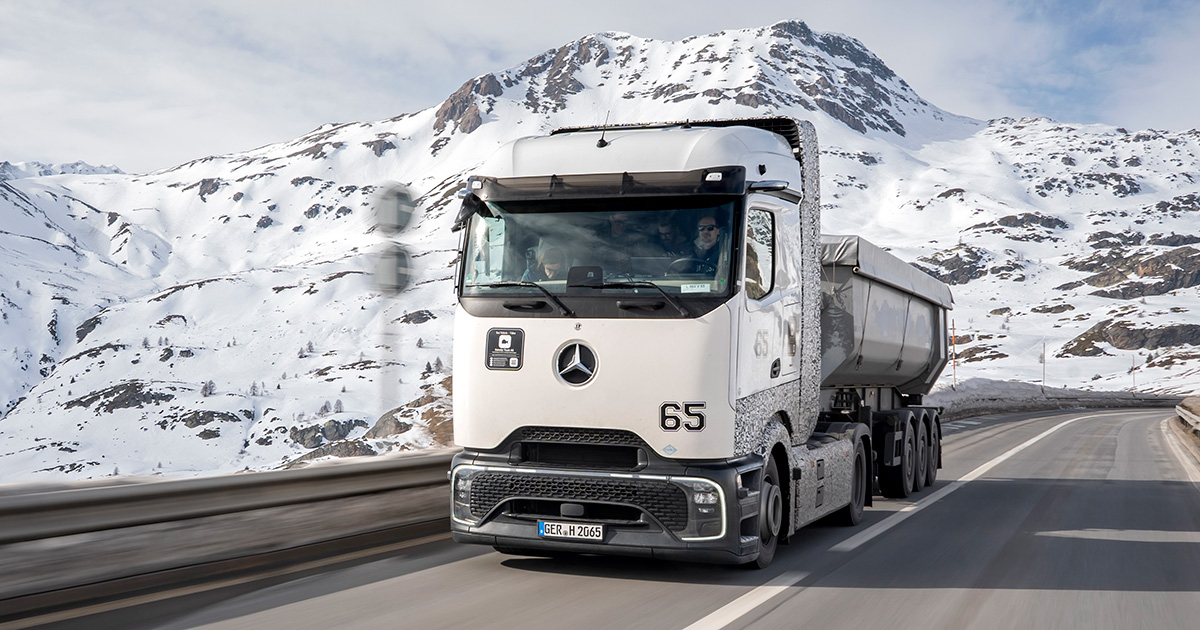 Daimler Truck prueba en los Alpes los innovadores camiones de hidrógeno de Mercedes-Benz