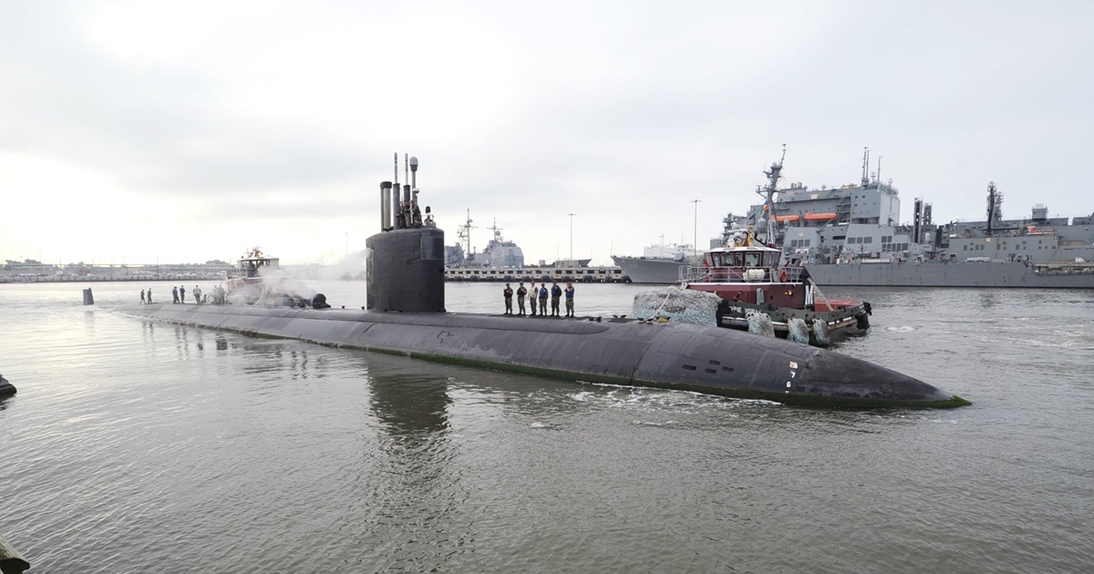 La Marina de EE.UU. reacondicionará el submarino de propulsión nuclear USS Boise, de clase Los Ángeles, que lleva más de 5 años sin sumergirse. La Marina de EE.UU. reacondicionará el submarino de propulsión nuclear USS Boise, de clase Los Ángeles, que lleva más de 5 años sin sumergirse.