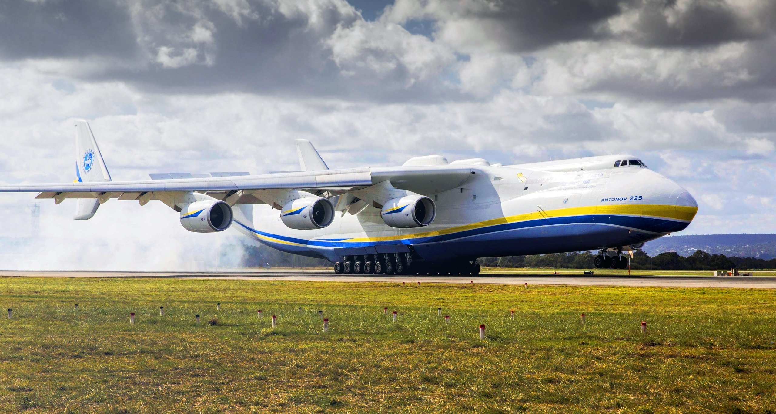 El multimillonario británico Richard Branson está listo para ayudar a desarrollar el nuevo Mriya El multimillonario británico Richard Branson está listo para ayudar a desarrollar el nuevo Mriya