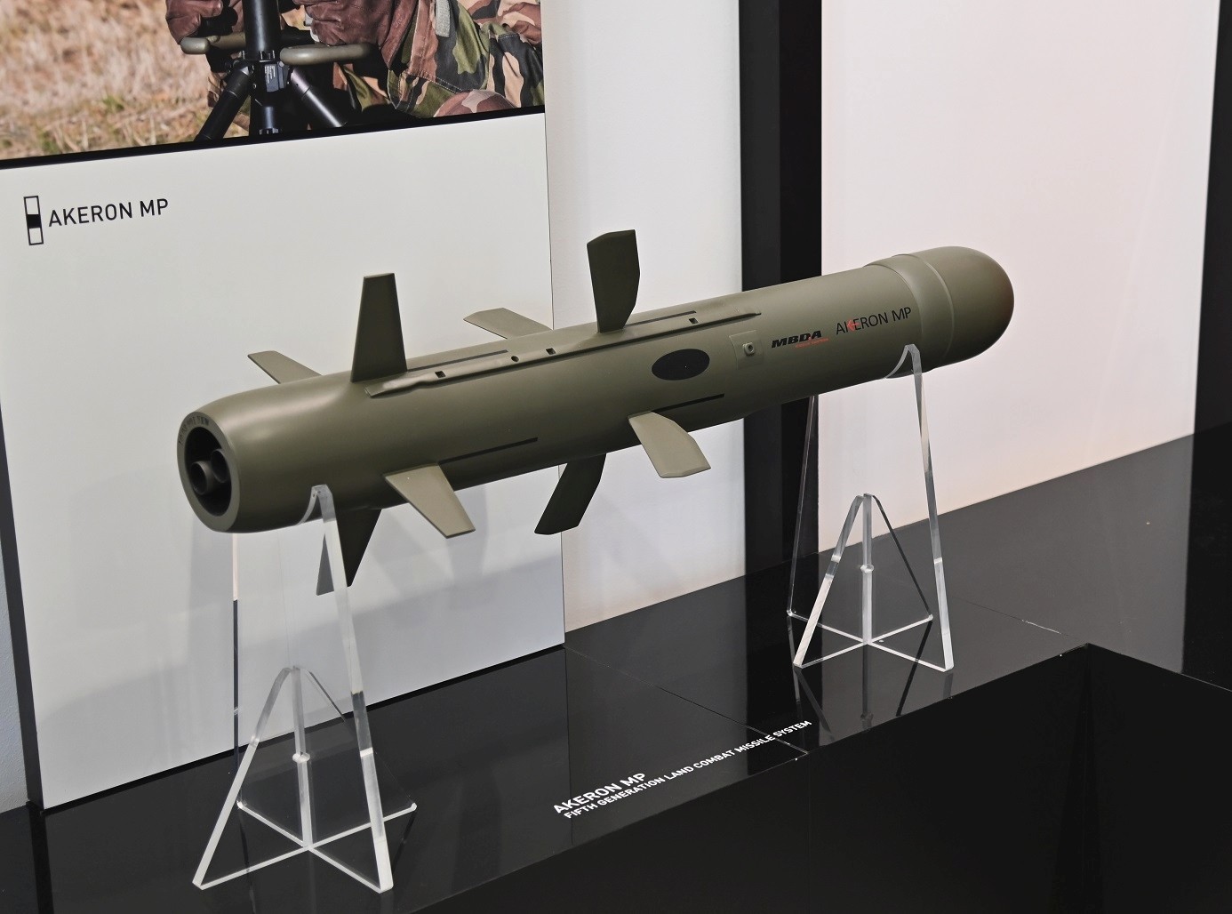 Francia ha ideado un análogo del misil Javelin, que se puede lanzar desde un dron. Francia ha ideado un análogo del misil Javelin, que se puede lanzar desde un dron.