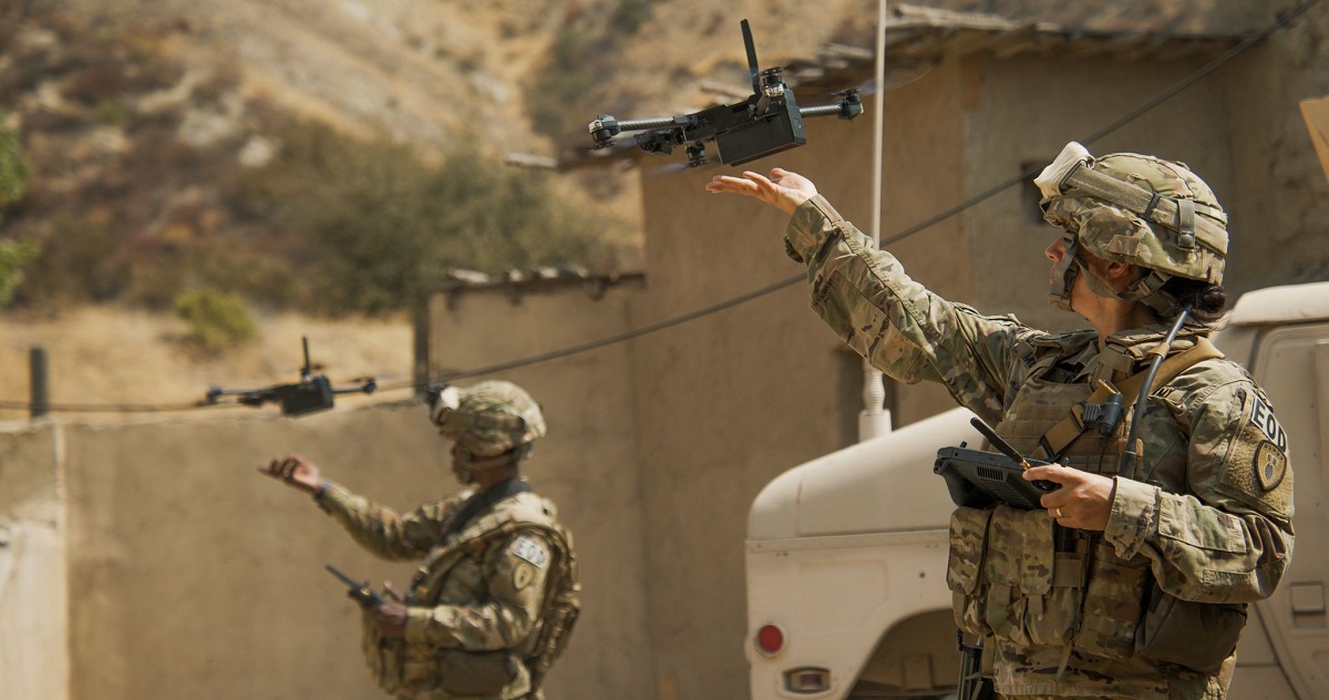El Ejército de EE UU quiere crear una flota de drones, inspirada en el ejemplo de Ucrania, pero no podrá usar cuadricópteros DJI