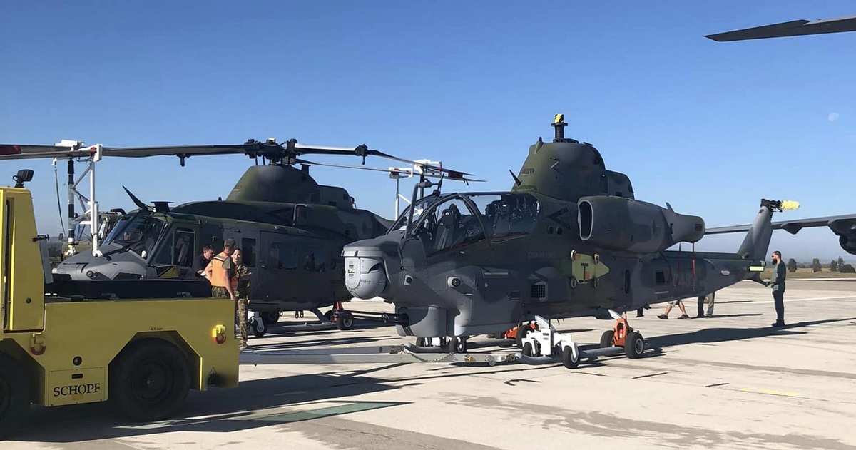 Bell ha entregado un tercer lote de helicópteros militares AH-1Z Viper y UH-1Y Venom a la República Checa para sustituir a los Mi-24/35 y Mi-17/171 que fueron transferidos a Ucrania. Bell ha entregado un tercer lote de helicópteros militares AH-1Z Viper y UH-1Y Venom a la República Checa para sustituir a los Mi-24/35 y Mi-17/171 que fueron transferidos a Ucrania.