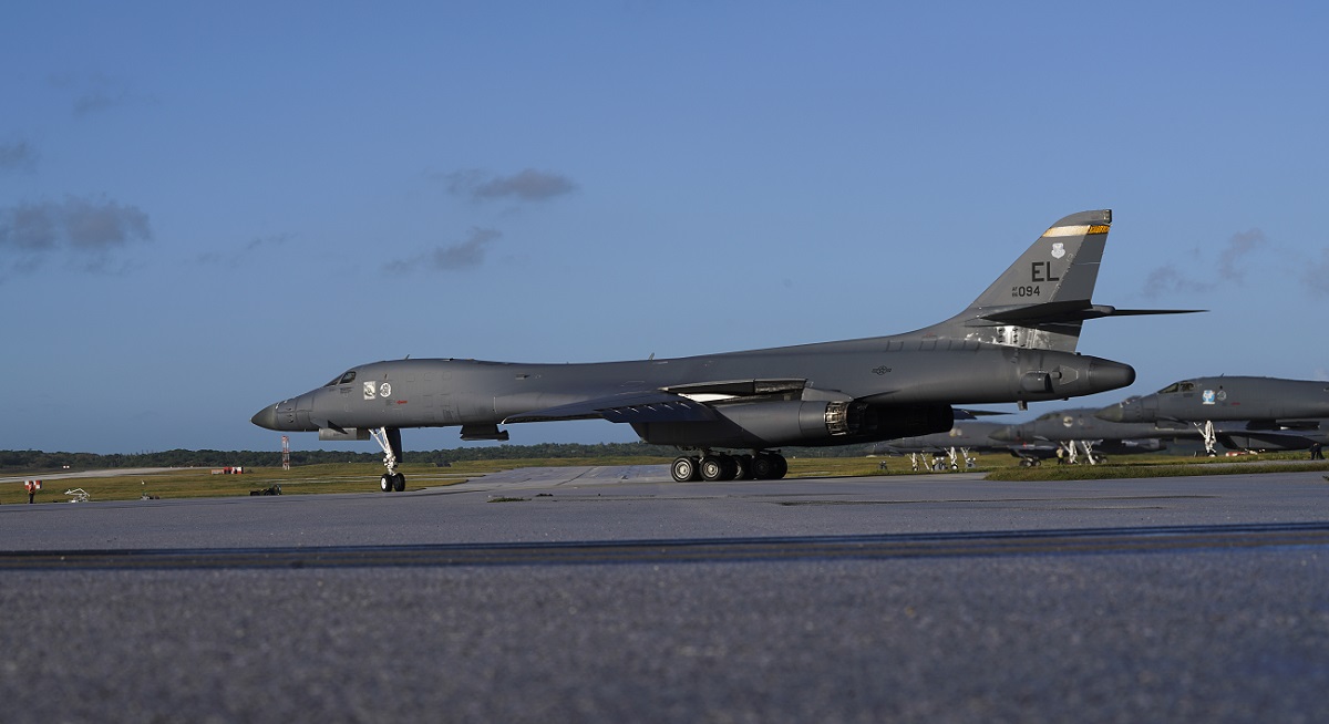 Estados Unidos despliega por primera vez en Suecia bombarderos estratégicos supersónicos Rockwell B-1B Lancer Estados Unidos despliega por primera vez en Suecia bombarderos estratégicos supersónicos Rockwell B-1B Lancer