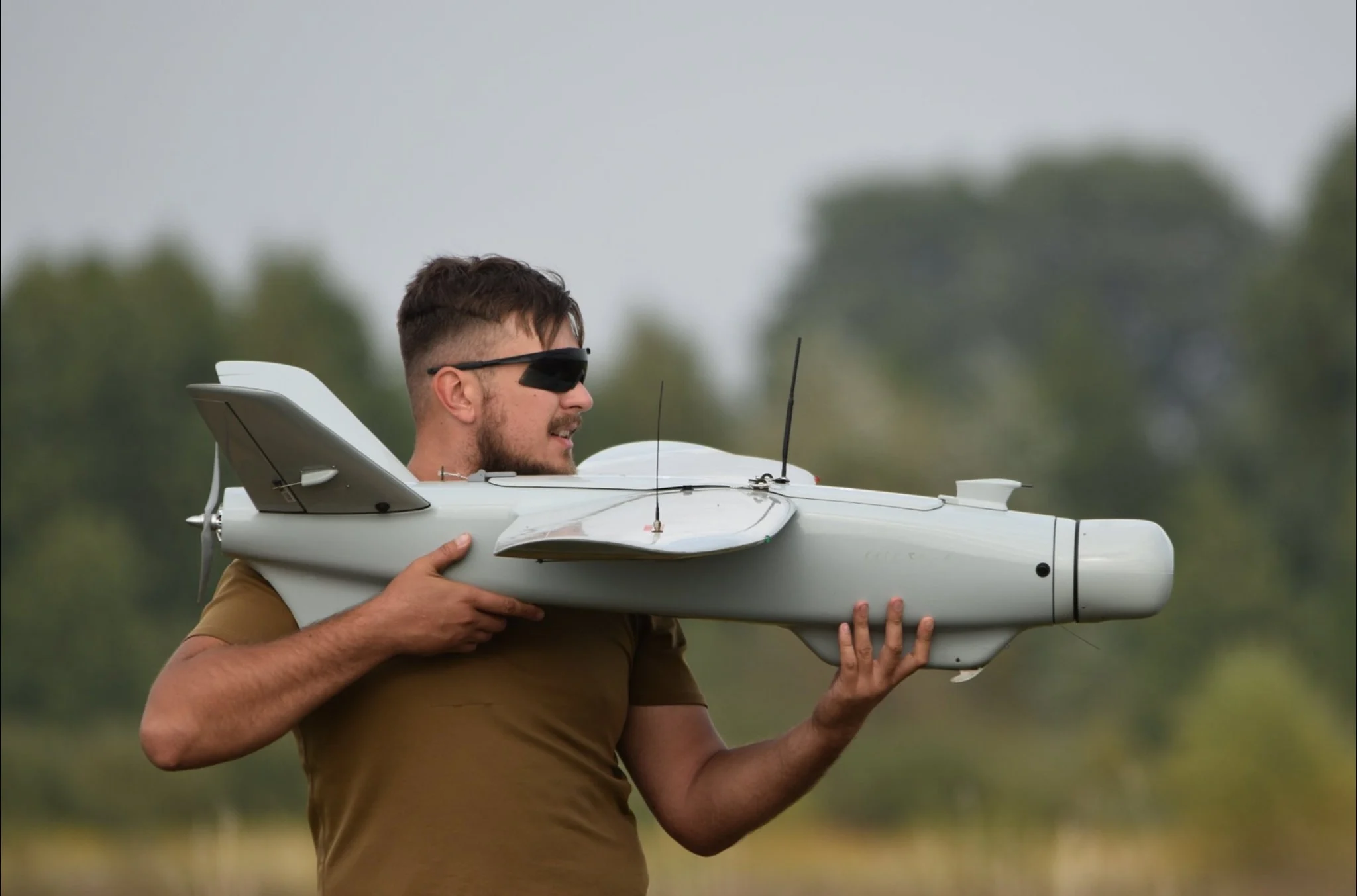 19 vehículos todoterreno, 68 drones y 120 ordenadores portátiles - La Fundación Turn Alive ha entregado en una semana 2.400 equipos, ópticas y vehículos por valor de ₴59.142.705 a las AFU 19 vehículos todoterreno, 68 drones y 120 ordenadores portátiles - La Fundación Turn Alive ha entregado en una semana 2.400 equipos, ópticas y vehículos por valor de ₴59.142.705 a las AFU