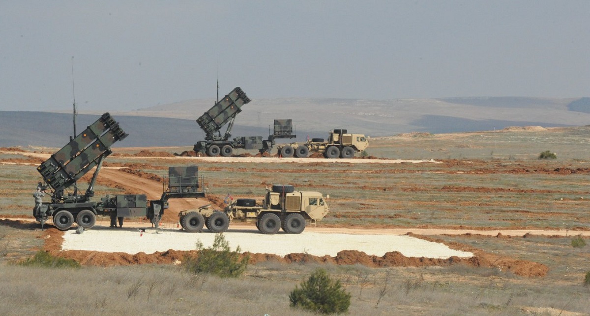 El Ejército de EE.UU. quiere aumentar el número de divisiones MIM-104 Patriot, pero los reclutas son reacios a alistarse en las fuerzas de defensa antiaérea El Ejército de EE.UU. quiere aumentar el número de divisiones MIM-104 Patriot, pero los reclutas son reacios a alistarse en las fuerzas de defensa antiaérea