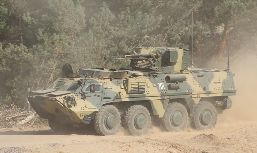 El ejército ucraniano revela un raro BTR-4 "Bucéfalo" valorado en hasta 1.600.000 dólares El ejército ucraniano revela un raro BTR-4 "Bucéfalo" valorado en hasta 1.600.000 dólares