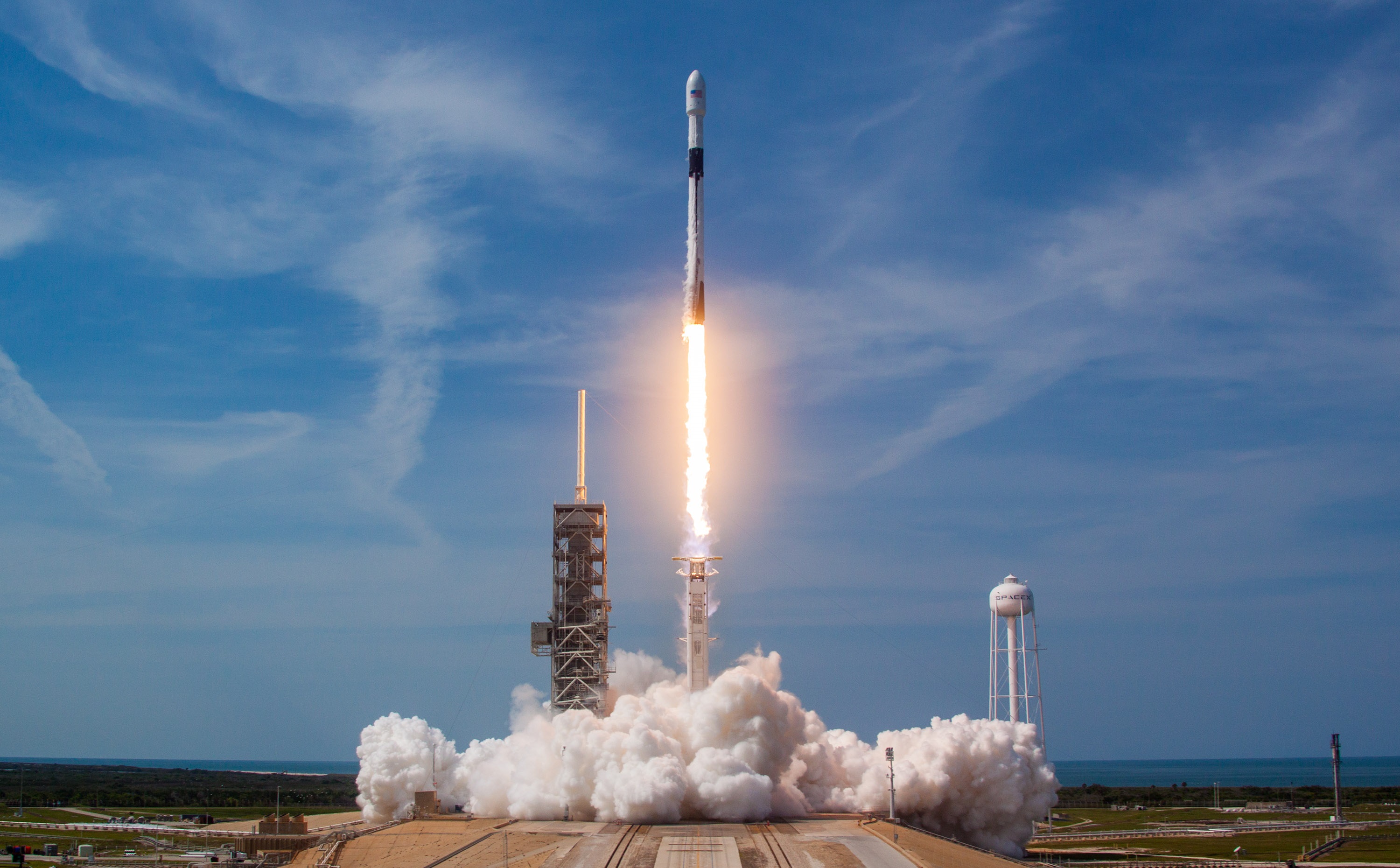 El cohete Falcon 9 se estrellará contra la luna después de 7 años de vagar por el espacio El cohete Falcon 9 se estrellará contra la luna después de 7 años de vagar por el espacio