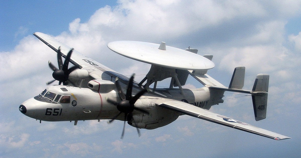 La Marina de los Estados Unidos entregó a Japón su cuarto avión de cubierta de detección de radares de largo alcance Grumman E-2D Advanced Hawkeye La Marina de los Estados Unidos entregó a Japón su cuarto avión de cubierta de detección de radares de largo alcance Grumman E-2D Advanced Hawkeye