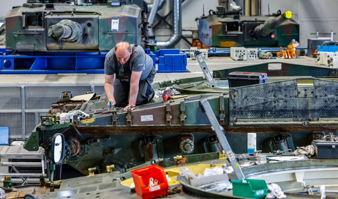 Alemania y Polonia no se ponen de acuerdo sobre la apertura de un centro de reparación de carros de combate Leopard 2 ucranianos, pero el consenso debería alcanzarse en un plazo de 10 días Alemania y Polonia no se ponen de acuerdo sobre la apertura de un centro de reparación de carros de combate Leopard 2 ucranianos, pero el consenso debería alcanzarse en un plazo de 10 días