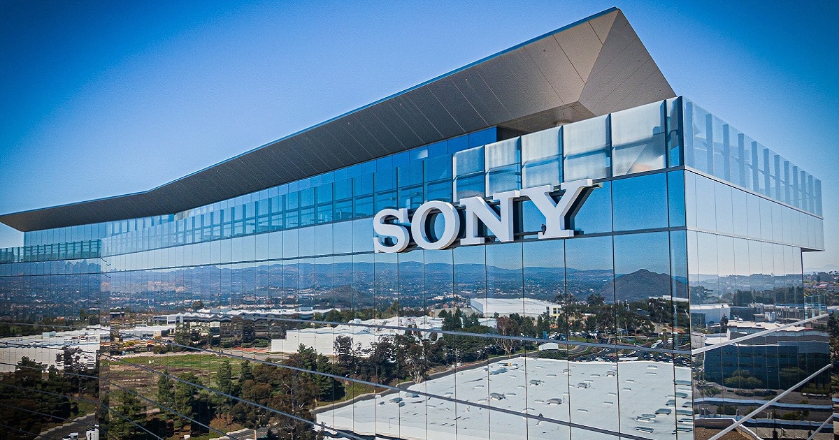 Sony obtuvo un beneficio neto de 1.790 millones de dólares en el trimestre y aumentó sus previsiones para todo el año en un 5%. Sony obtuvo un beneficio neto de 1.790 millones de dólares en el trimestre y aumentó sus previsiones para todo el año en un 5%.