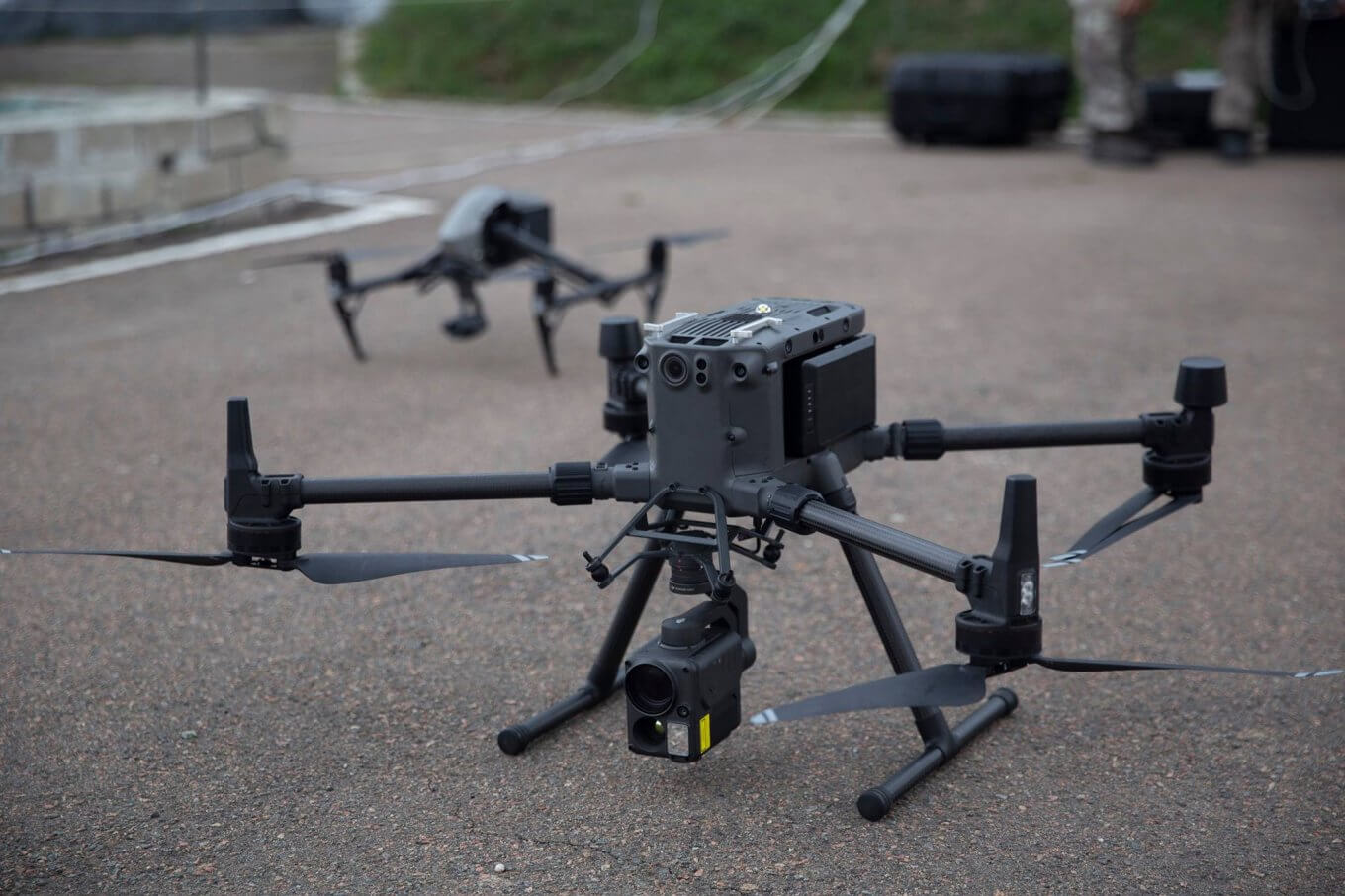 No sólo Bayraktars: ucranianos y extranjeros recaudan 400 millones de UAH para el "ejército de drones" de las AFU en sólo una semana No sólo Bayraktars: ucranianos y extranjeros recaudan 400 millones de UAH para el "ejército de drones" de las AFU en sólo una semana