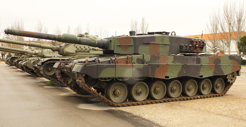 Ucrania recibirá de España tanques Leopard 2A4, aplazado por la necesidad de pruebas adicionales Ucrania recibirá de España tanques Leopard 2A4, aplazado por la necesidad de pruebas adicionales