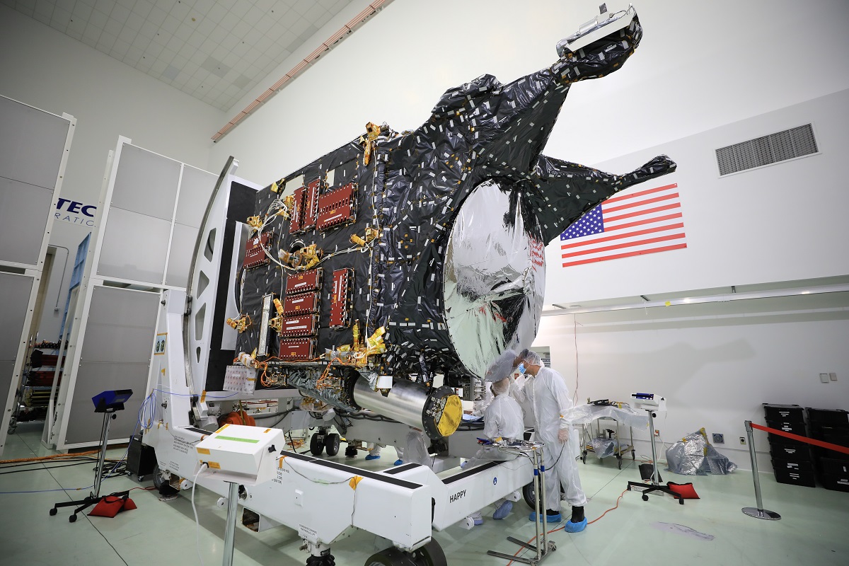 La NASA enviará la sonda Psyche al espacio en otoño para estudiar un asteroide metálico del mismo nombre, a 450 millones de km de la Tierra, que podría ser el núcleo de un planeta sin formar La NASA enviará la sonda Psyche al espacio en otoño para estudiar un asteroide metálico del mismo nombre, a 450 millones de km de la Tierra, que podría ser el núcleo de un planeta sin formar