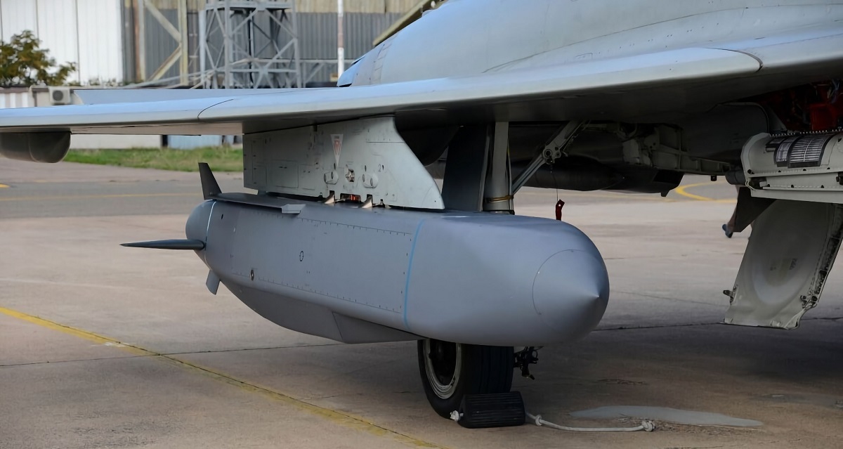 Las Fuerzas Armadas ucranianas atacan cuarteles generales y depósitos de combustible rusos con misiles de crucero Storm Shadow Las Fuerzas Armadas ucranianas atacan cuarteles generales y depósitos de combustible rusos con misiles de crucero Storm Shadow