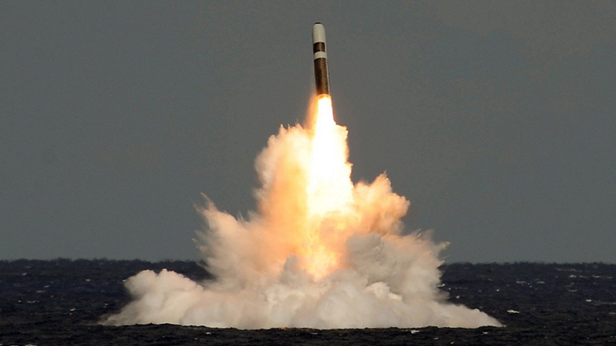 EE.UU. sigue modernizando las cabezas nucleares W88 de los misiles balísticos intercontinentales Trident II con un alcance de lanzamiento de 12.000 km. EE.UU. sigue modernizando las cabezas nucleares W88 de los misiles balísticos intercontinentales Trident II con un alcance de lanzamiento de 12.000 km.