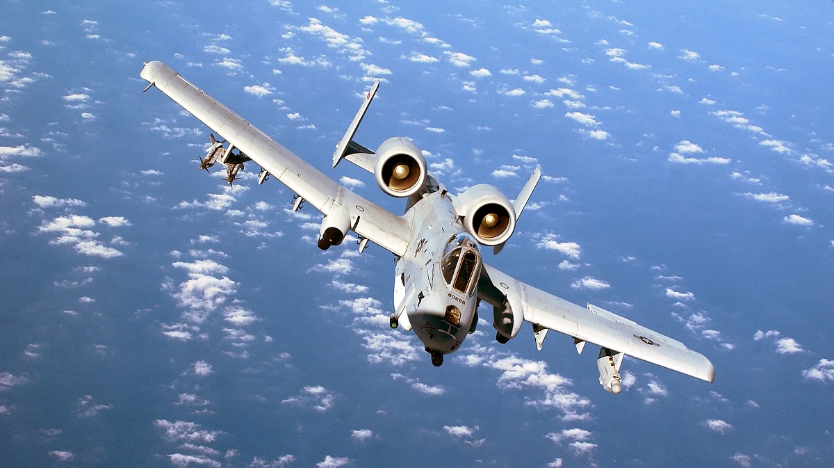 La Base Aérea de Gowan sustituye los legendarios aviones A-10 Thunderbolt II por cazas de cuarta generación F-16 Fighting Falcon La Base Aérea de Gowan sustituye los legendarios aviones A-10 Thunderbolt II por cazas de cuarta generación F-16 Fighting Falcon