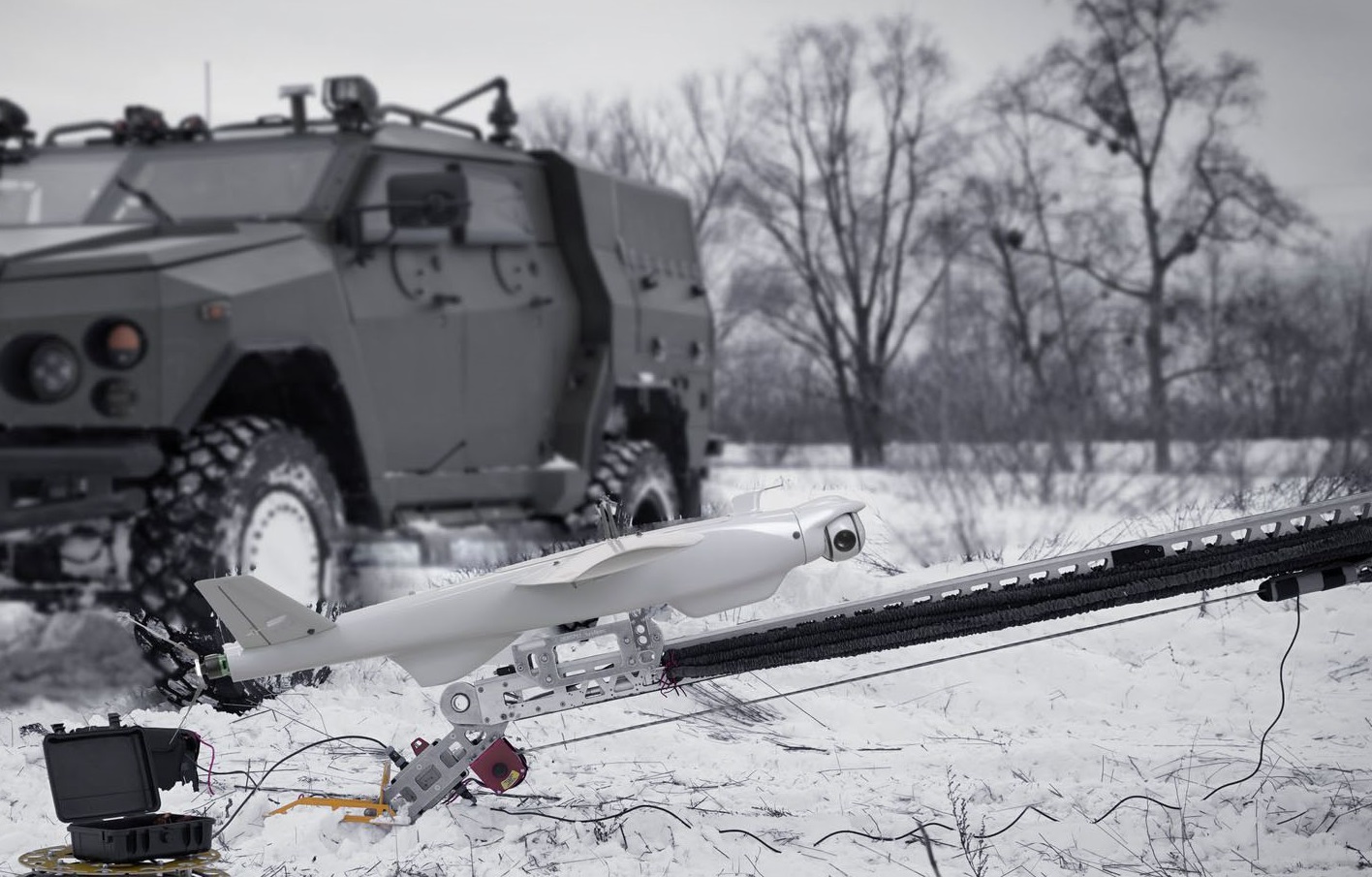 Los fabricantes del dron kamikaze ucraniano RAM II, que destruyó decenas de millones de dólares en material ruso, podrían fabricar 1.000 de estos vehículos aéreos no tripulados cada mes. Los fabricantes del dron kamikaze ucraniano RAM II, que destruyó decenas de millones de dólares en material ruso, podrían fabricar 1.000 de estos vehículos aéreos no tripulados cada mes.
