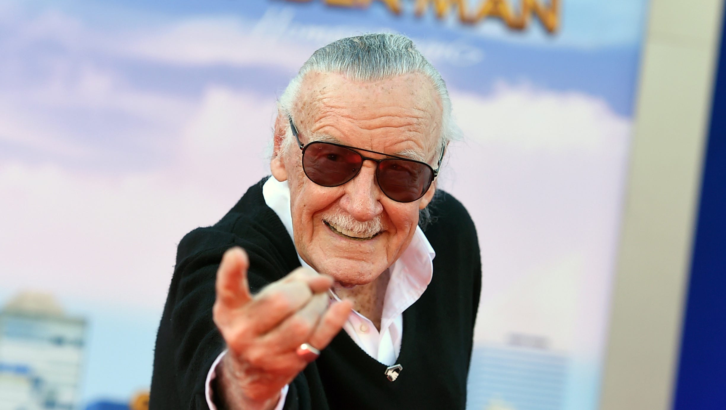 La cuenta de Twitter del difunto Stan Lee se está utilizando para anunciar un proyecto de NFT, incluso Crazy Frog está indignado La cuenta de Twitter del difunto Stan Lee se está utilizando para anunciar un proyecto de NFT, incluso Crazy Frog está indignado