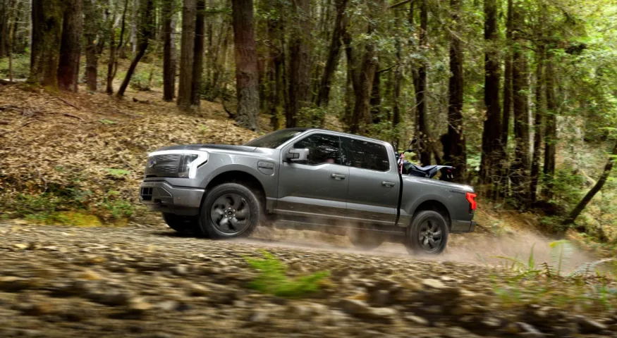 Ford vuelve a subir el precio del pick-up eléctrico F-150 Lightning: a partir de mayo de 2021 el precio aumenta un 40%.