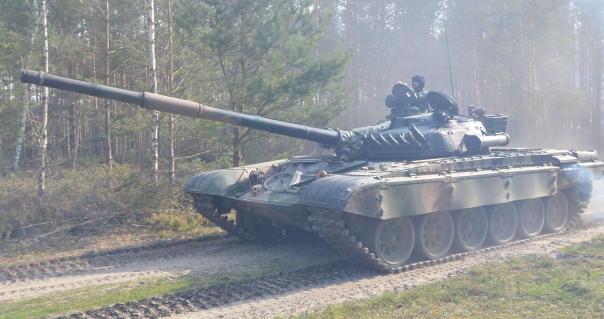 Dinamarca concederá a Ucrania un nuevo paquete de ayuda militar con tanques T-72EA y vehículos de combate de infantería BMP-2 por valor de 525 millones de dólares Dinamarca concederá a Ucrania un nuevo paquete de ayuda militar con tanques T-72EA y vehículos de combate de infantería BMP-2 por valor de 525 millones de dólares
