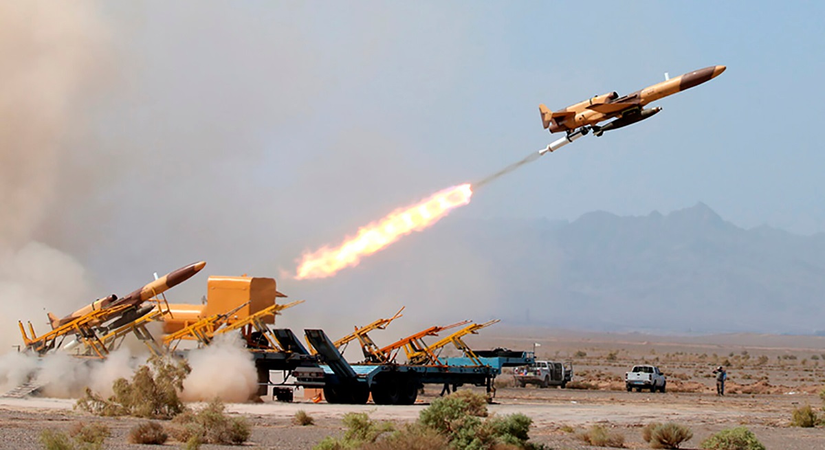 Irán habría añadido inteligencia artificial a drones para mejorar su precisión, aumentar su alcance y eludir los radares