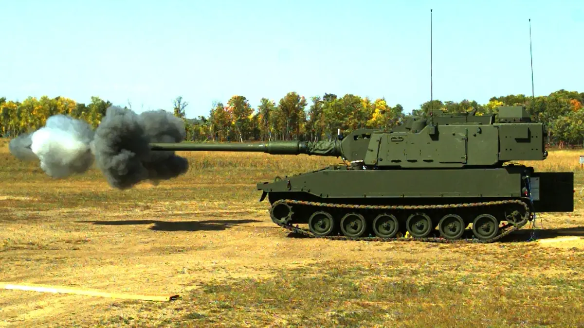 BAE Systems ha presentado un obús M109A7 modernizado con el cañón alemán Rheinmetall L52 de 155 mm. BAE Systems ha presentado un obús M109A7 modernizado con el cañón alemán Rheinmetall L52 de 155 mm.
