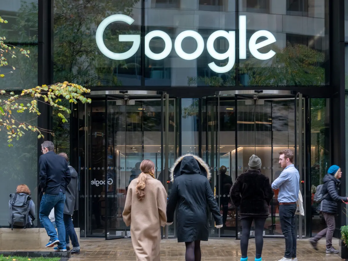Reino Unido y Holanda pueden multar a Google con 25.000 millones de euros por publicidad desleal Reino Unido y Holanda pueden multar a Google con 25.000 millones de euros por publicidad desleal