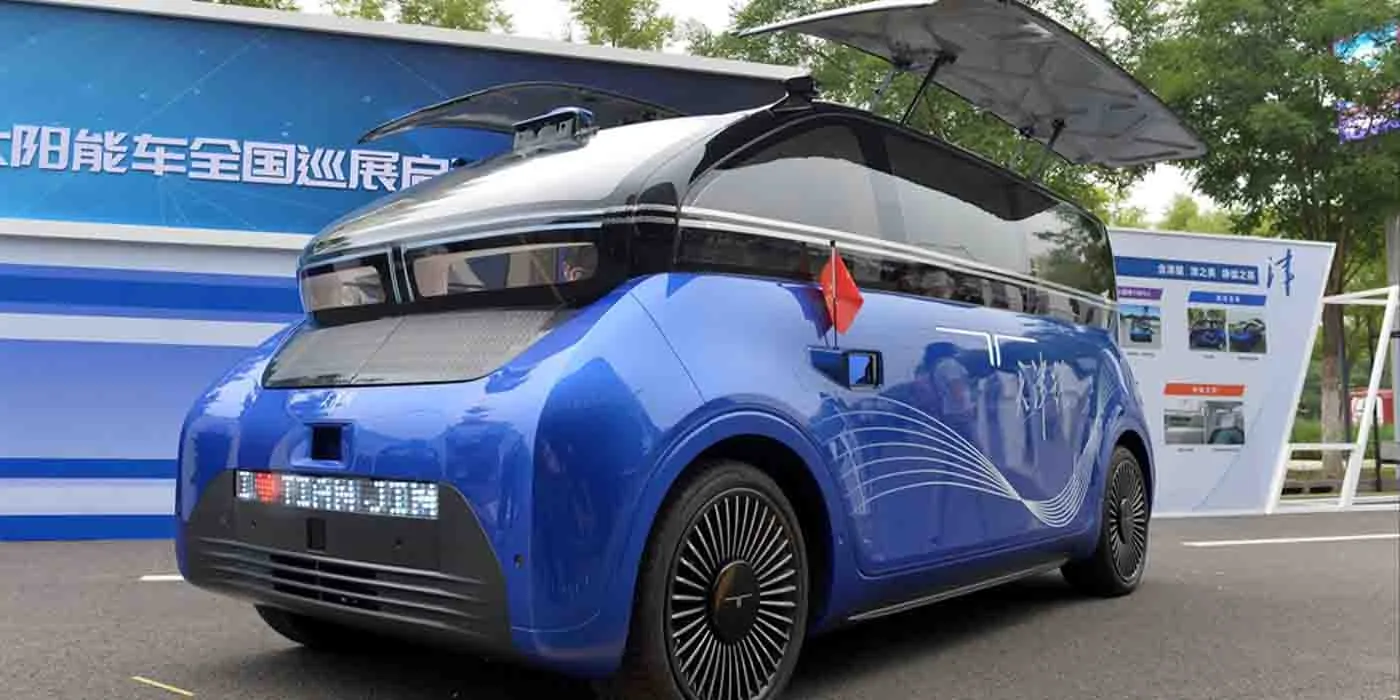 China ha creado un coche sin timón que se carga con la energía del sol China ha creado un coche sin timón que se carga con la energía del sol