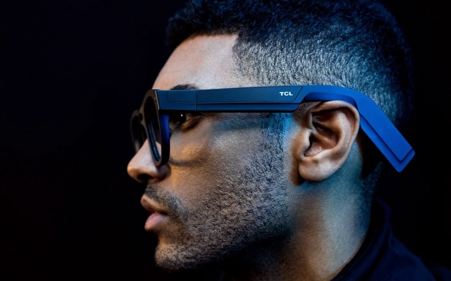 TCL anuncia las gafas de realidad aumentada RayNeo X2 con pantallas Micro-LED, altavoces integrados, cámara y chip Qualcomm Snapdragon XR2