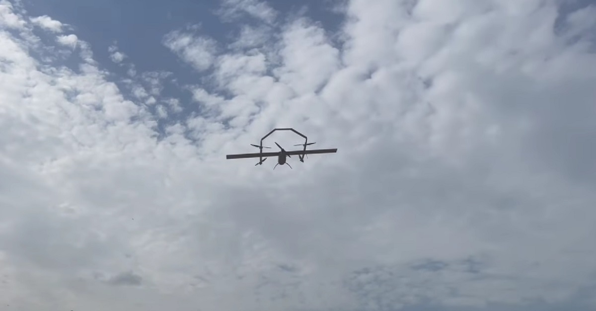 El avión no tripulado de reconocimiento ucraniano OKO-9 ha realizado su primer vuelo. El UAV podrá volar hasta 100 km y alcanzar una velocidad de 100 km/h. El avión no tripulado de reconocimiento ucraniano OKO-9 ha realizado su primer vuelo. El UAV podrá volar hasta 100 km y alcanzar una velocidad de 100 km/h.