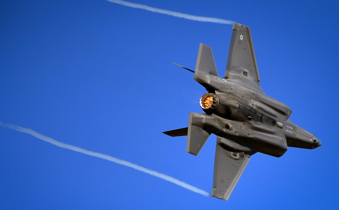 La base aérea de Cherry Point recibe los primeros cazas de quinta generación F-35B Lightning II tras 15 años de espera La base aérea de Cherry Point recibe los primeros cazas de quinta generación F-35B Lightning II tras 15 años de espera